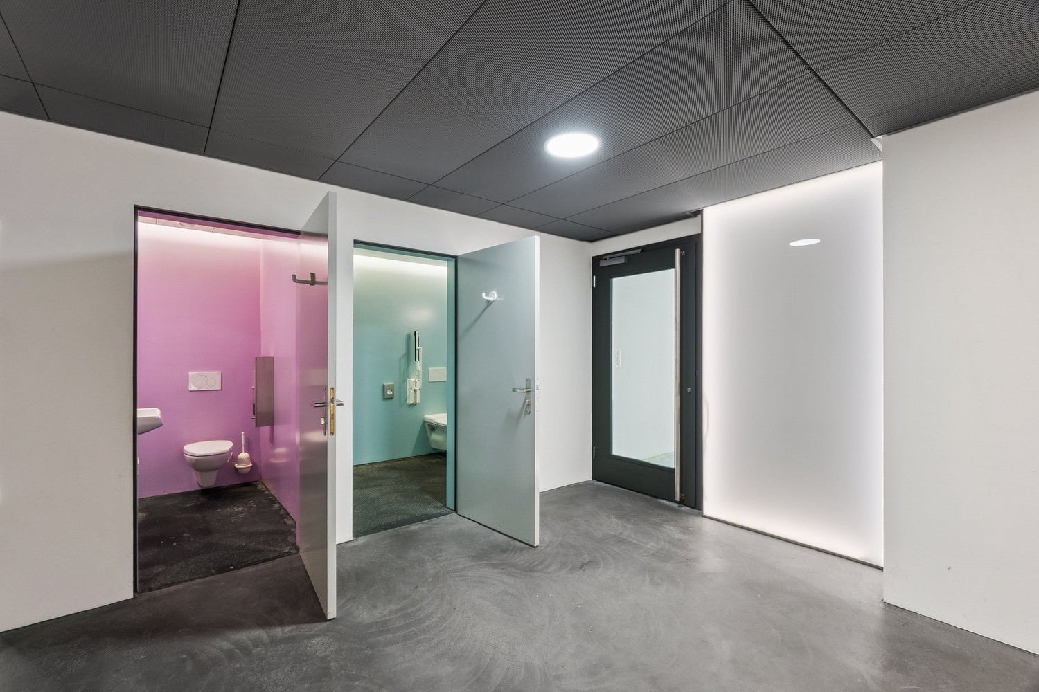 194m² office