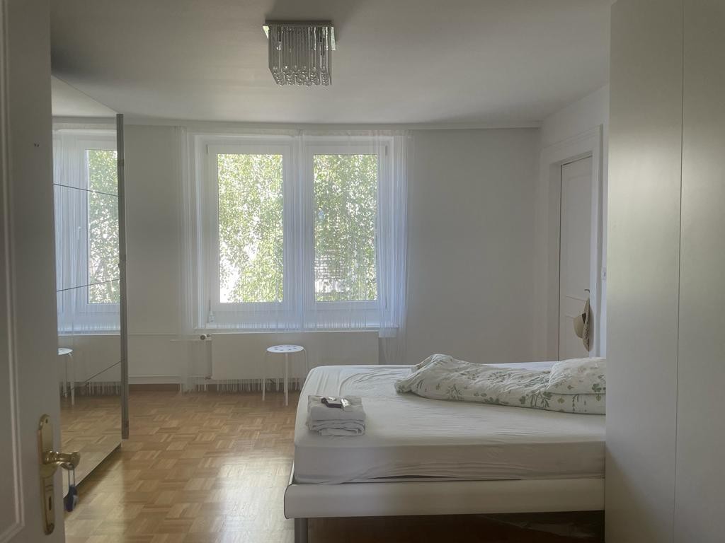 Chambre dans un appartement partagé