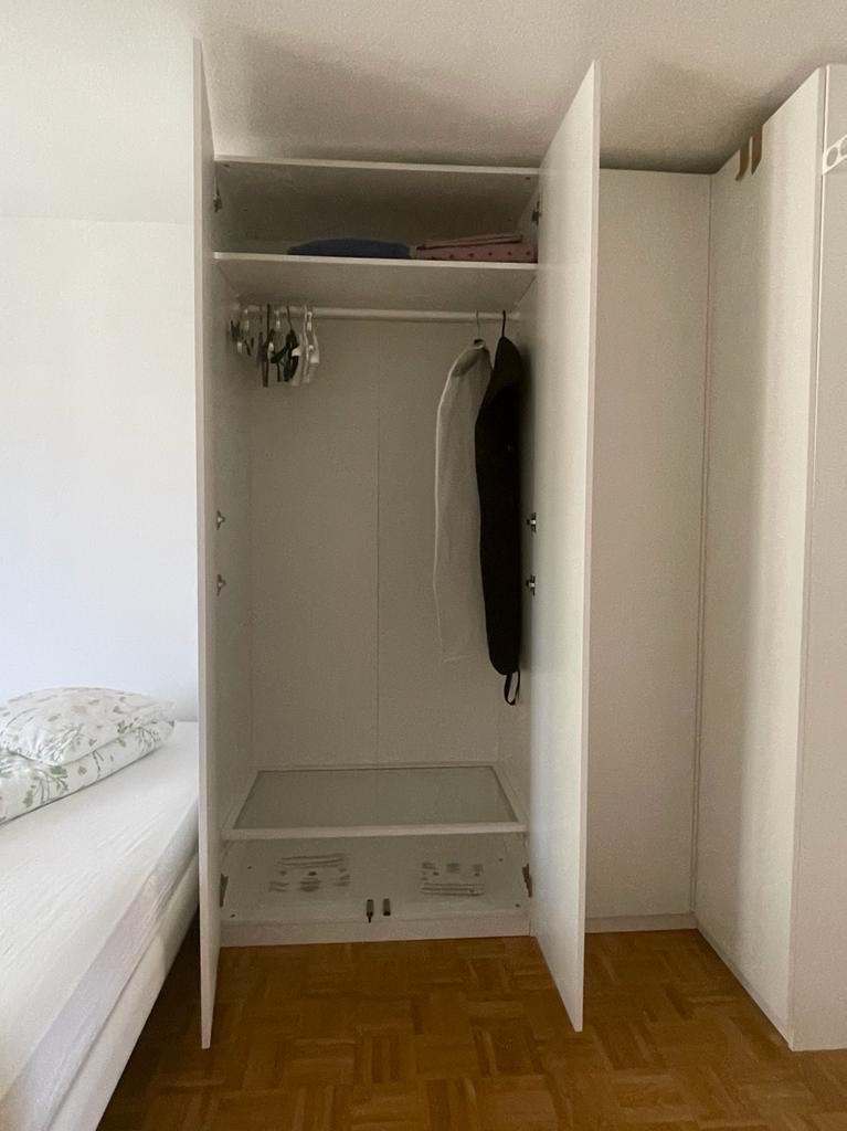 Chambre dans un appartement partagé
