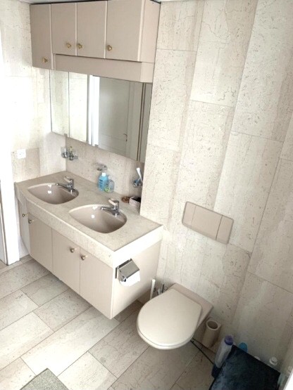 Chambre dans un appartement partagé