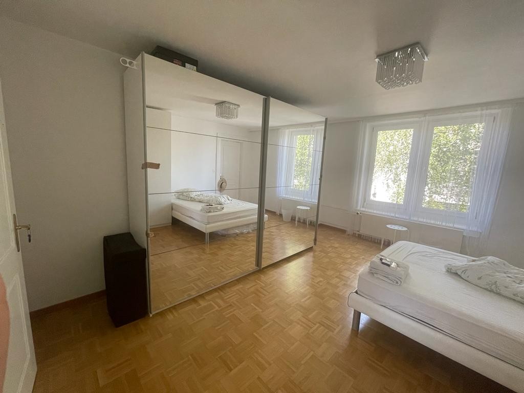 Chambre dans un appartement partagé