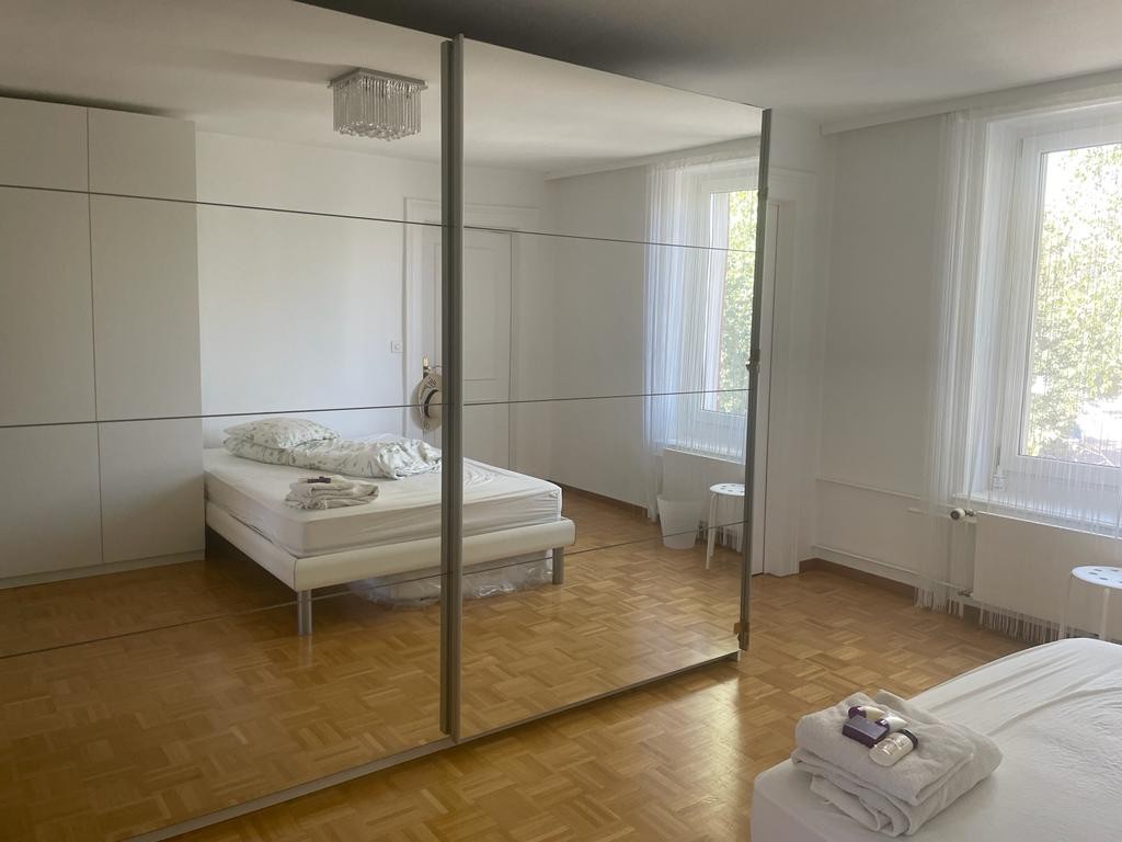 Chambre dans un appartement partagé