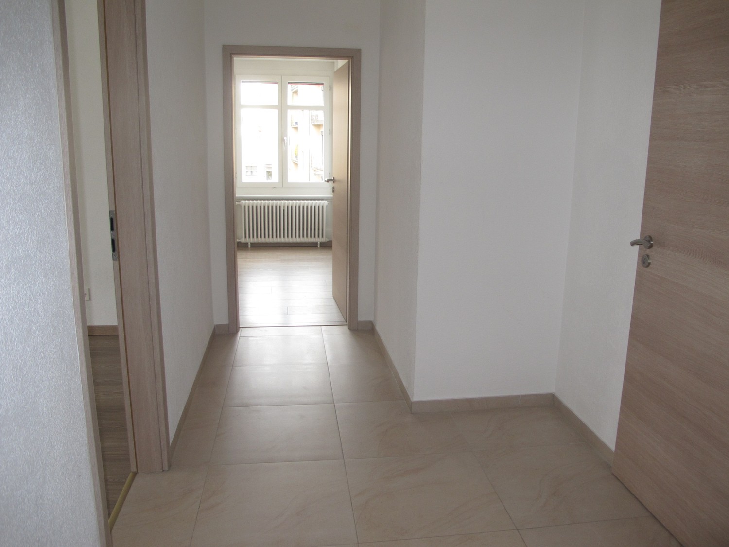 3 rooms apartment, photo 1 of 10