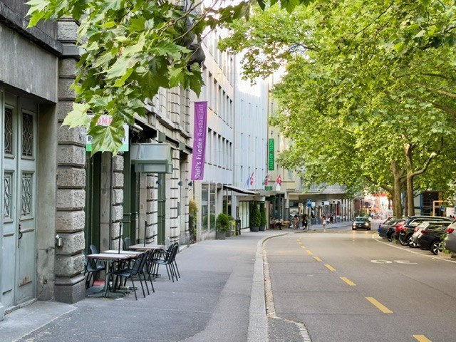Ristorante di 390m²