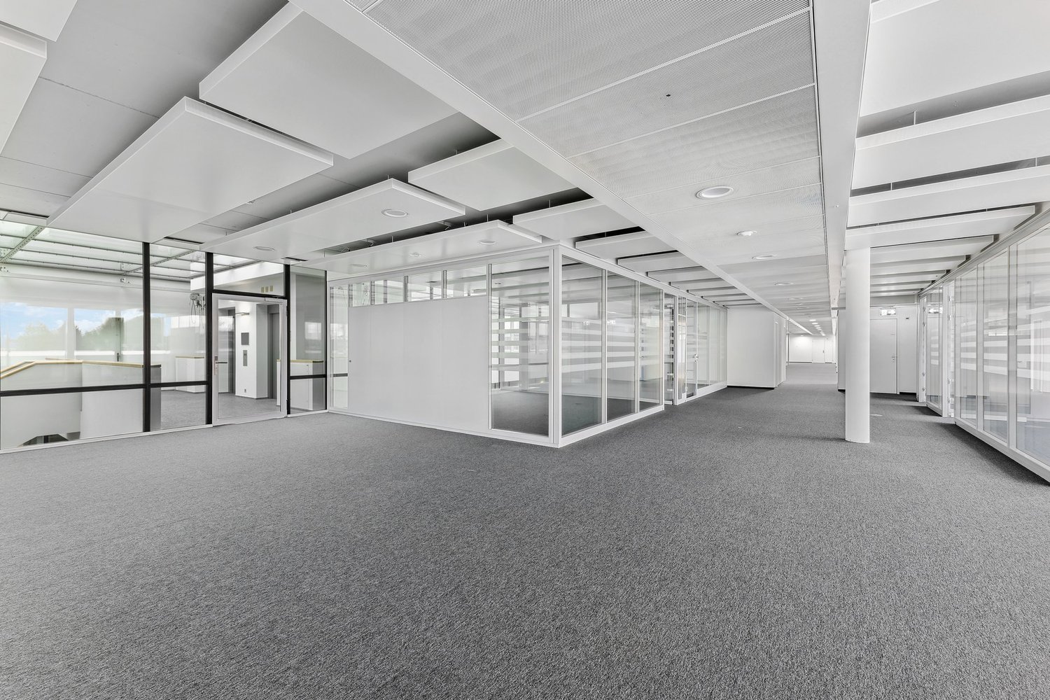 1482m² bureau