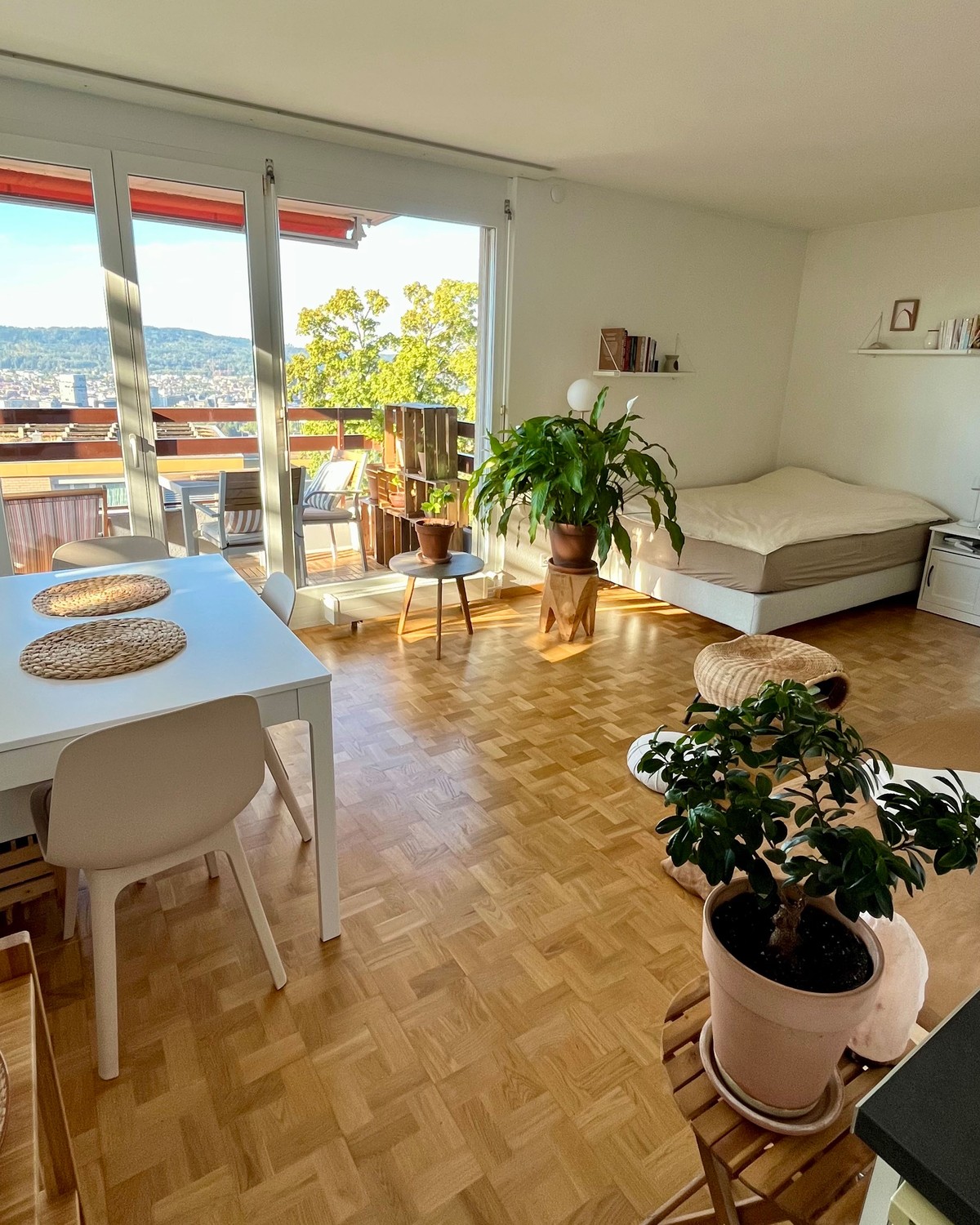 2 room apartment, photo 1 of 9