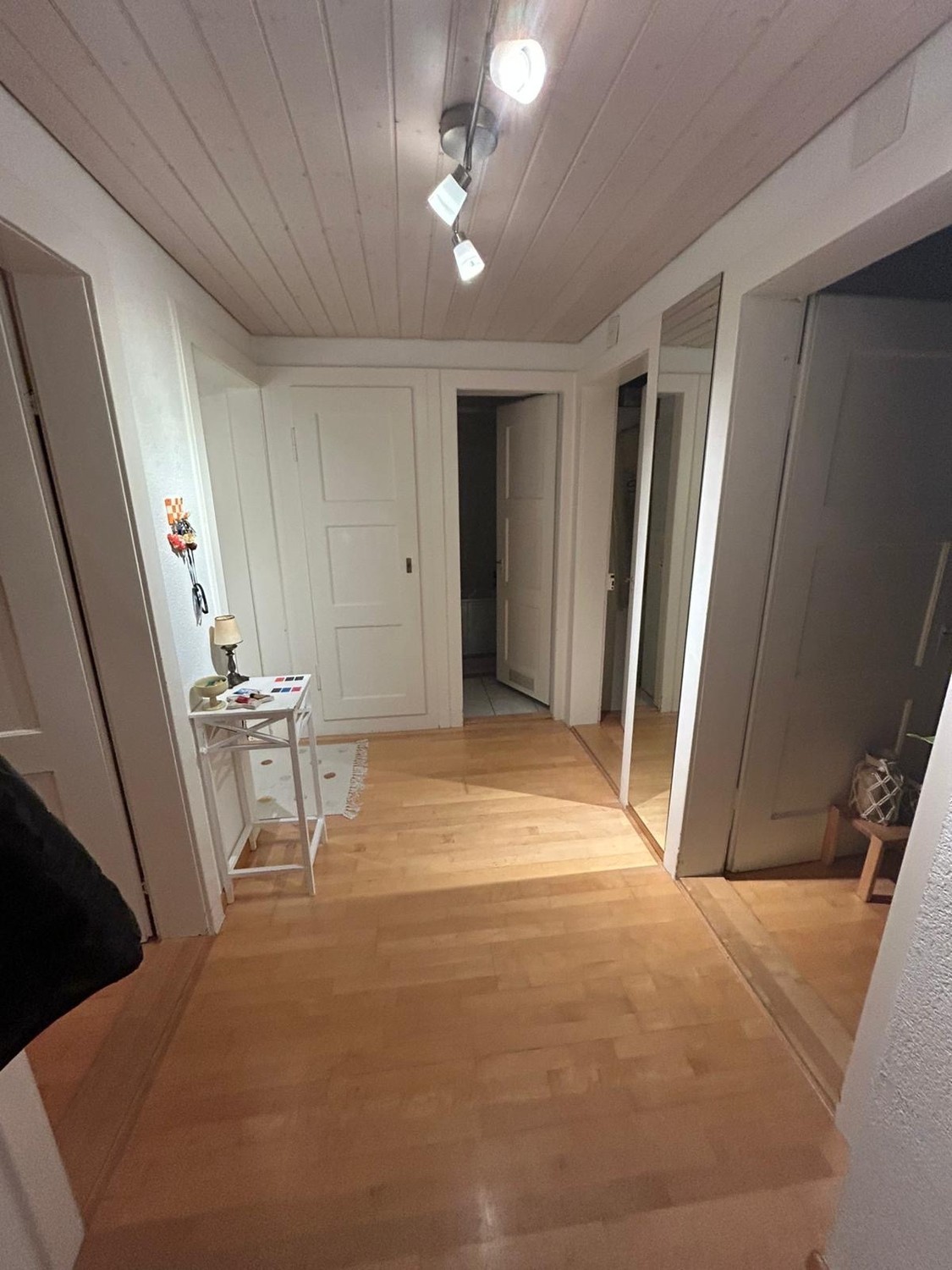Chambre dans un appartement partagé