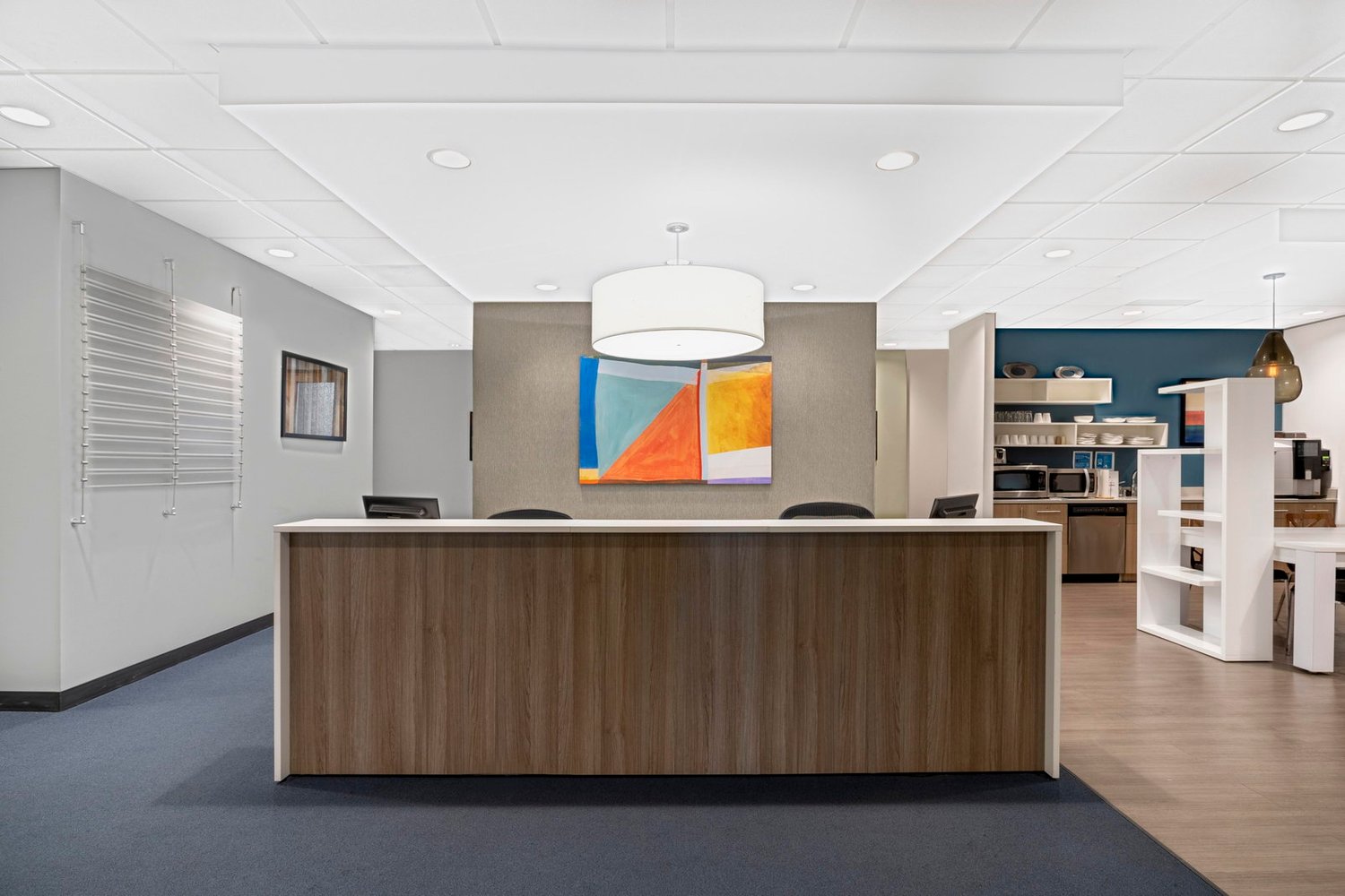 300m² office