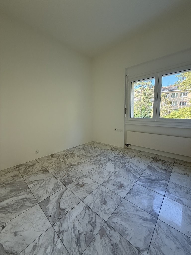 4 rooms attic flat