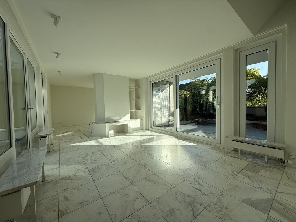 4 rooms attic flat