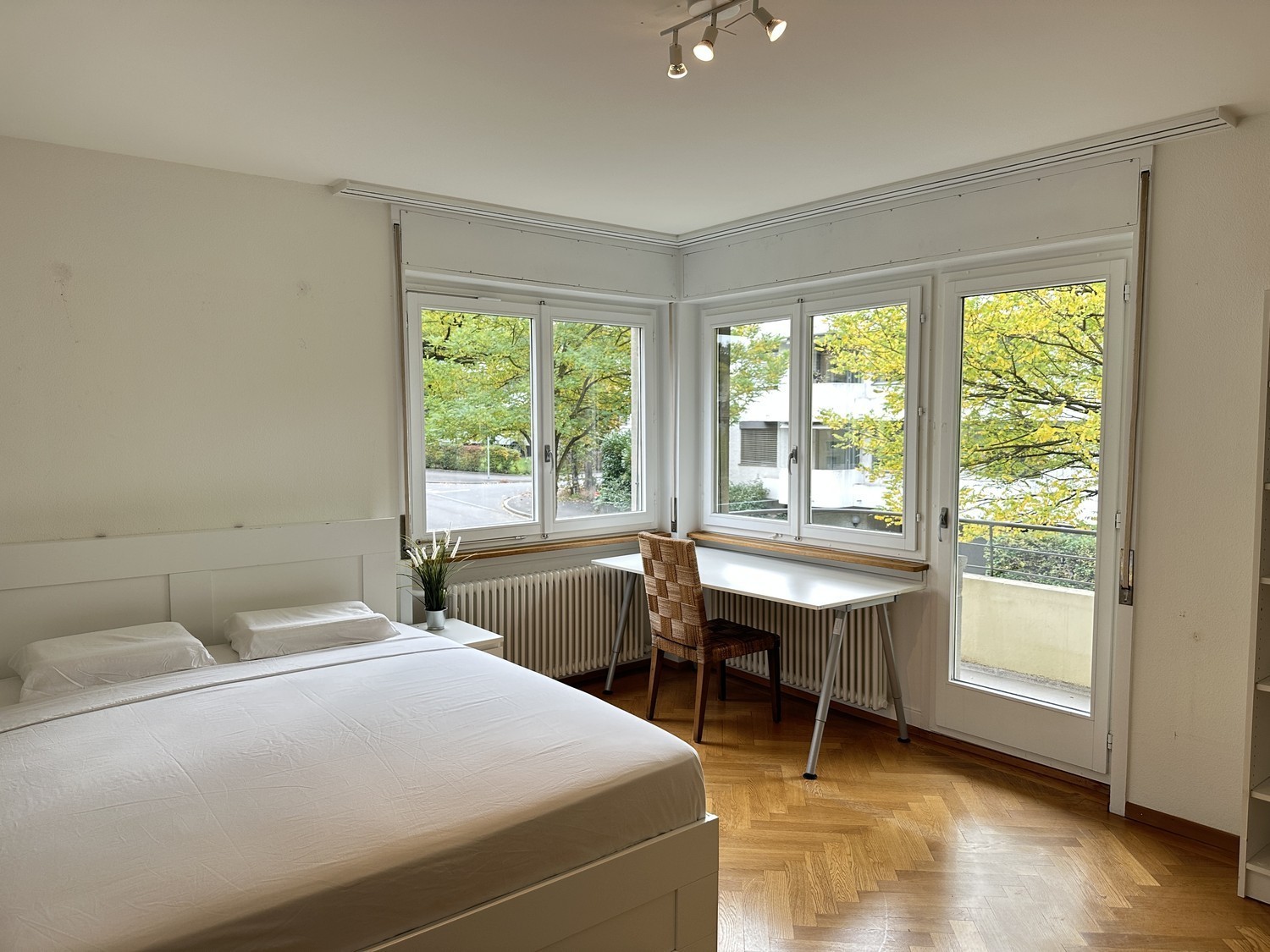 Chambre dans un appartement partagé