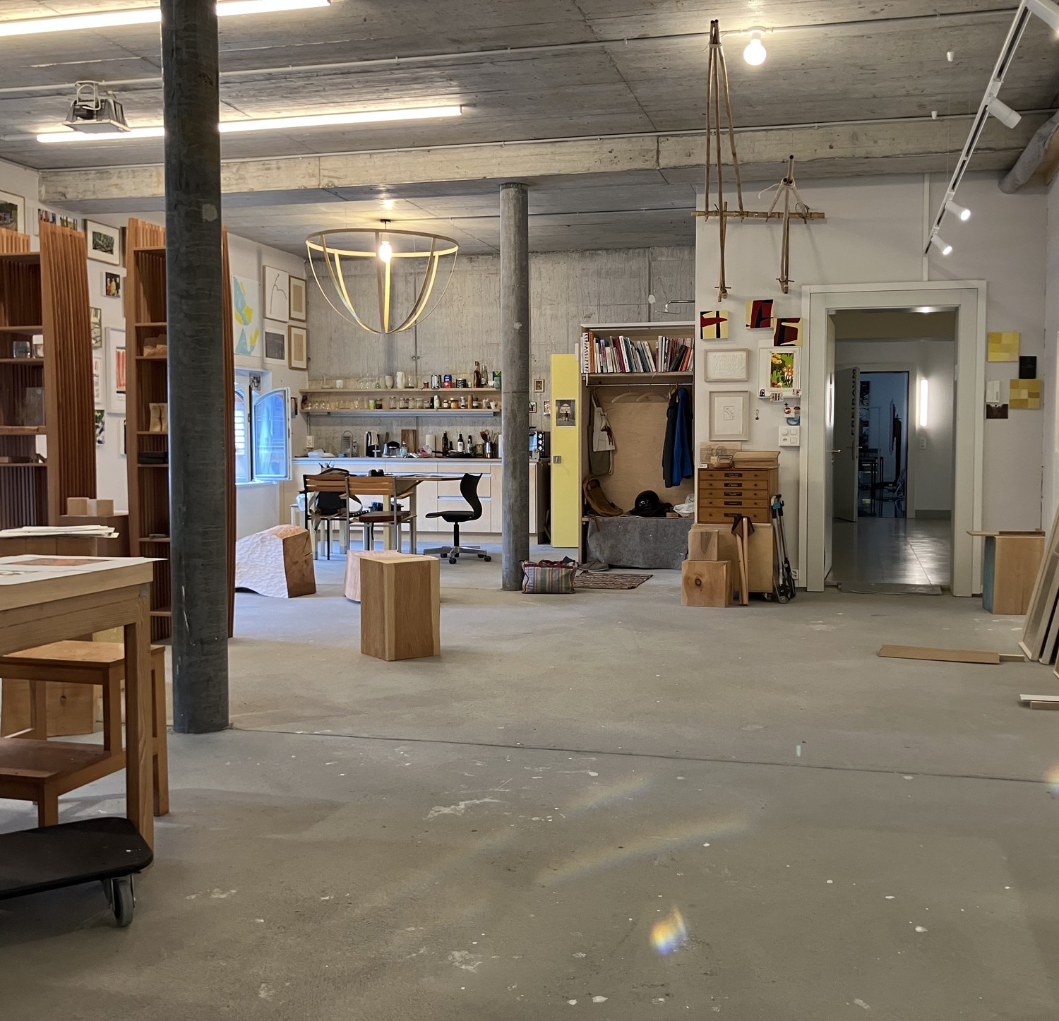 45m² commercial