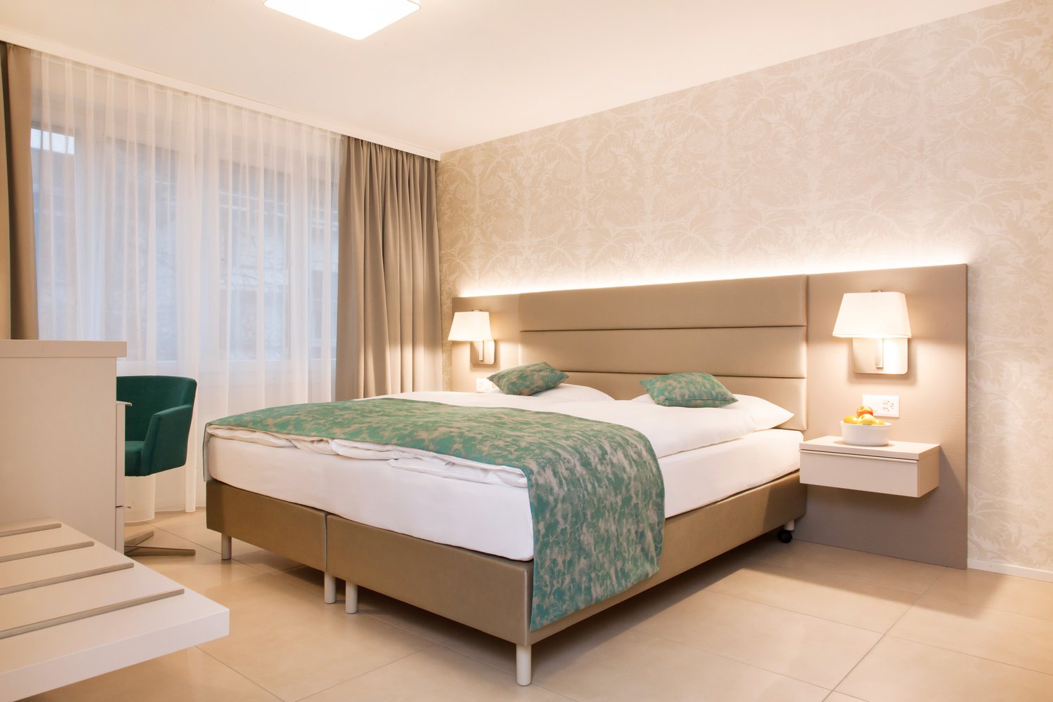 2 rooms furnished flat