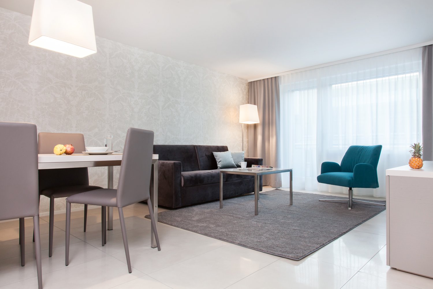 2 rooms furnished flat