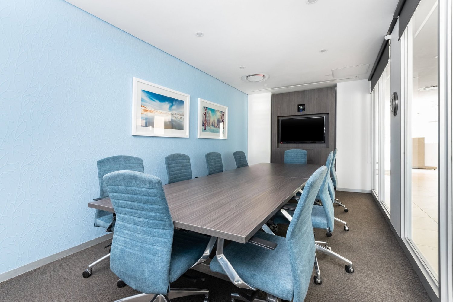 175m² office
