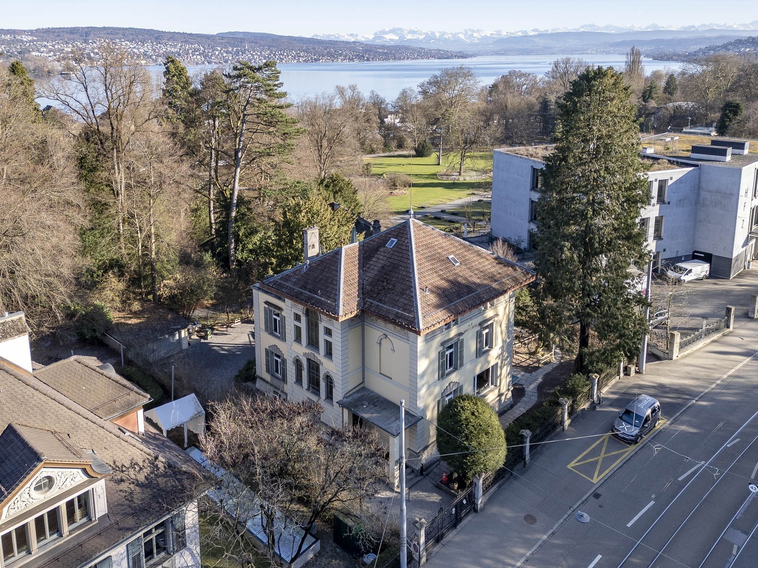 650m² bureau