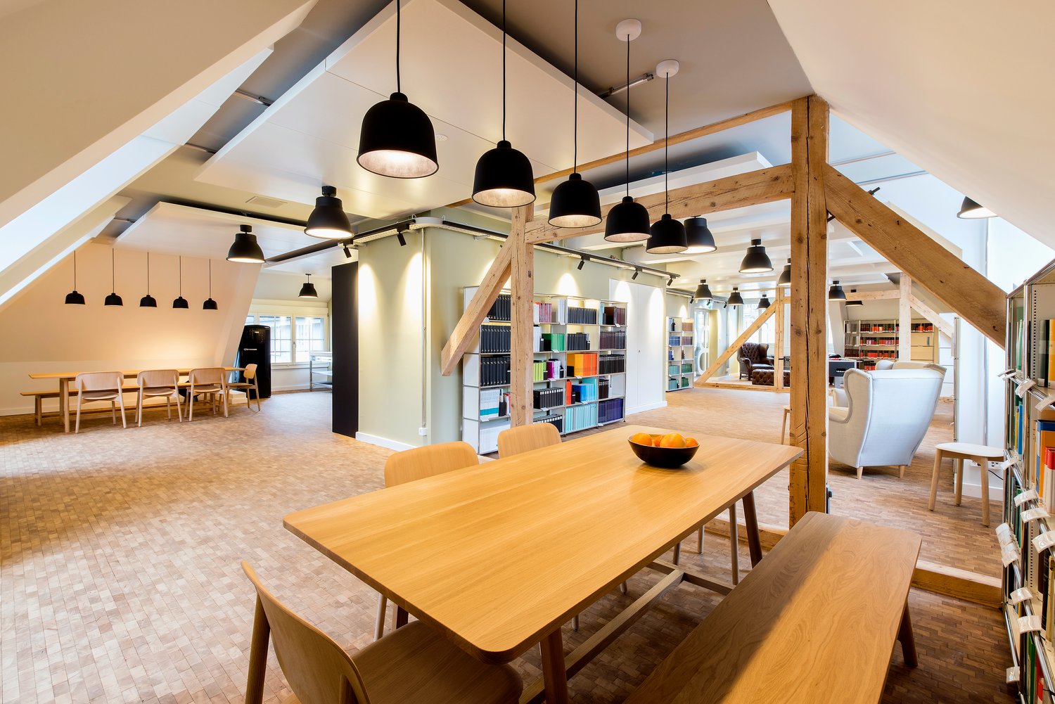 1400m² de bureaux
