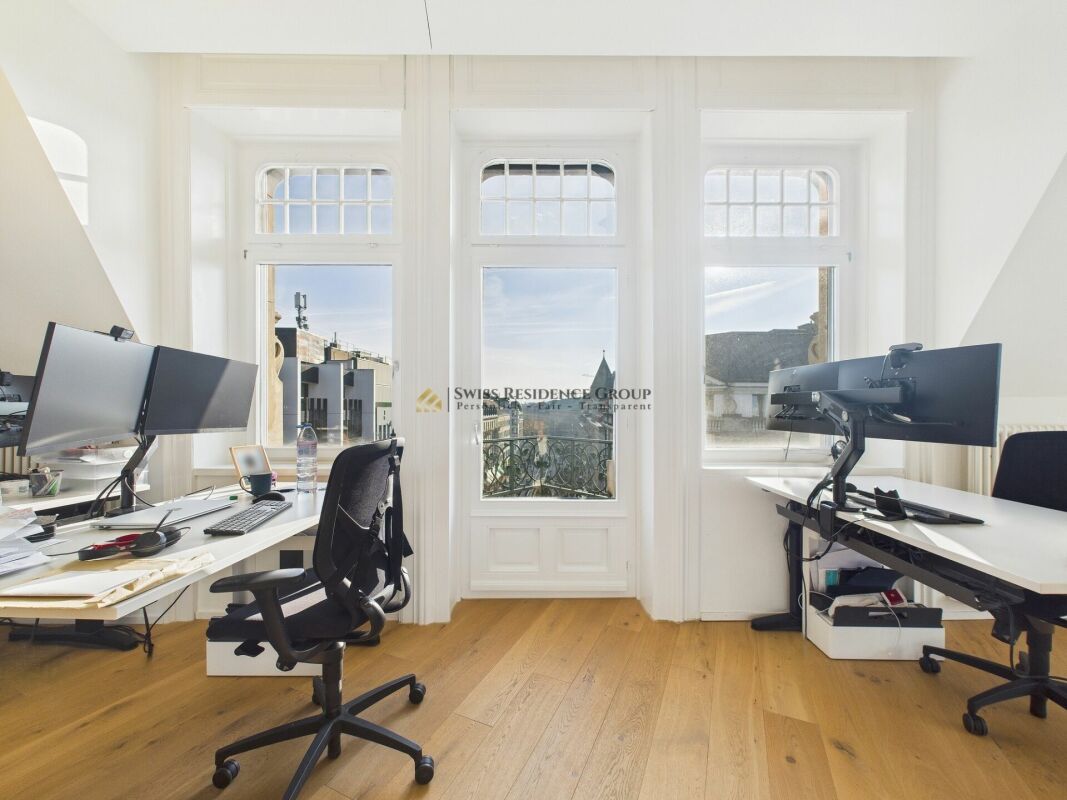 197m² office
