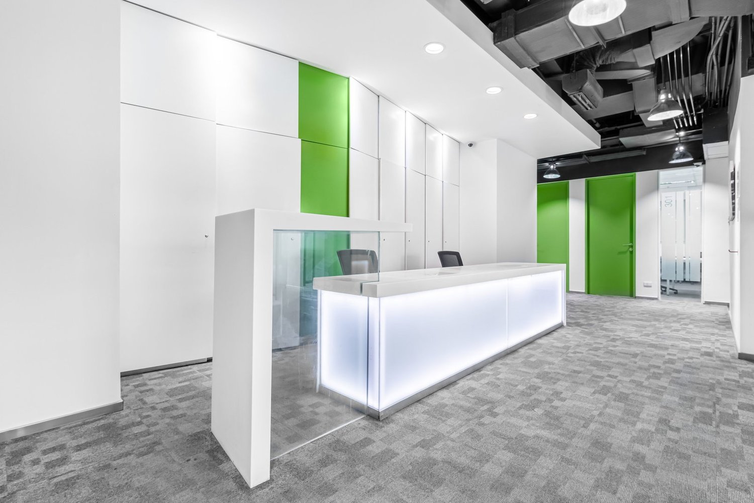 150m² office