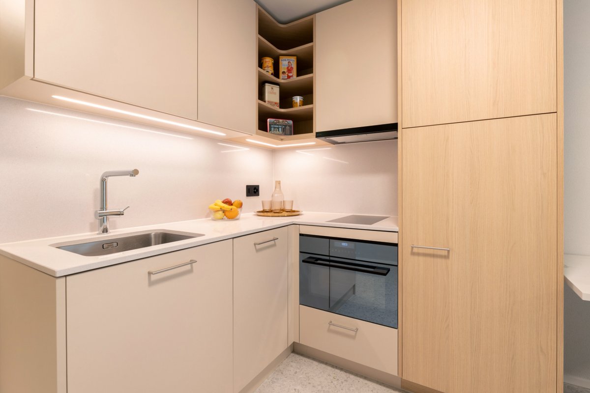 2 rooms furnished flat