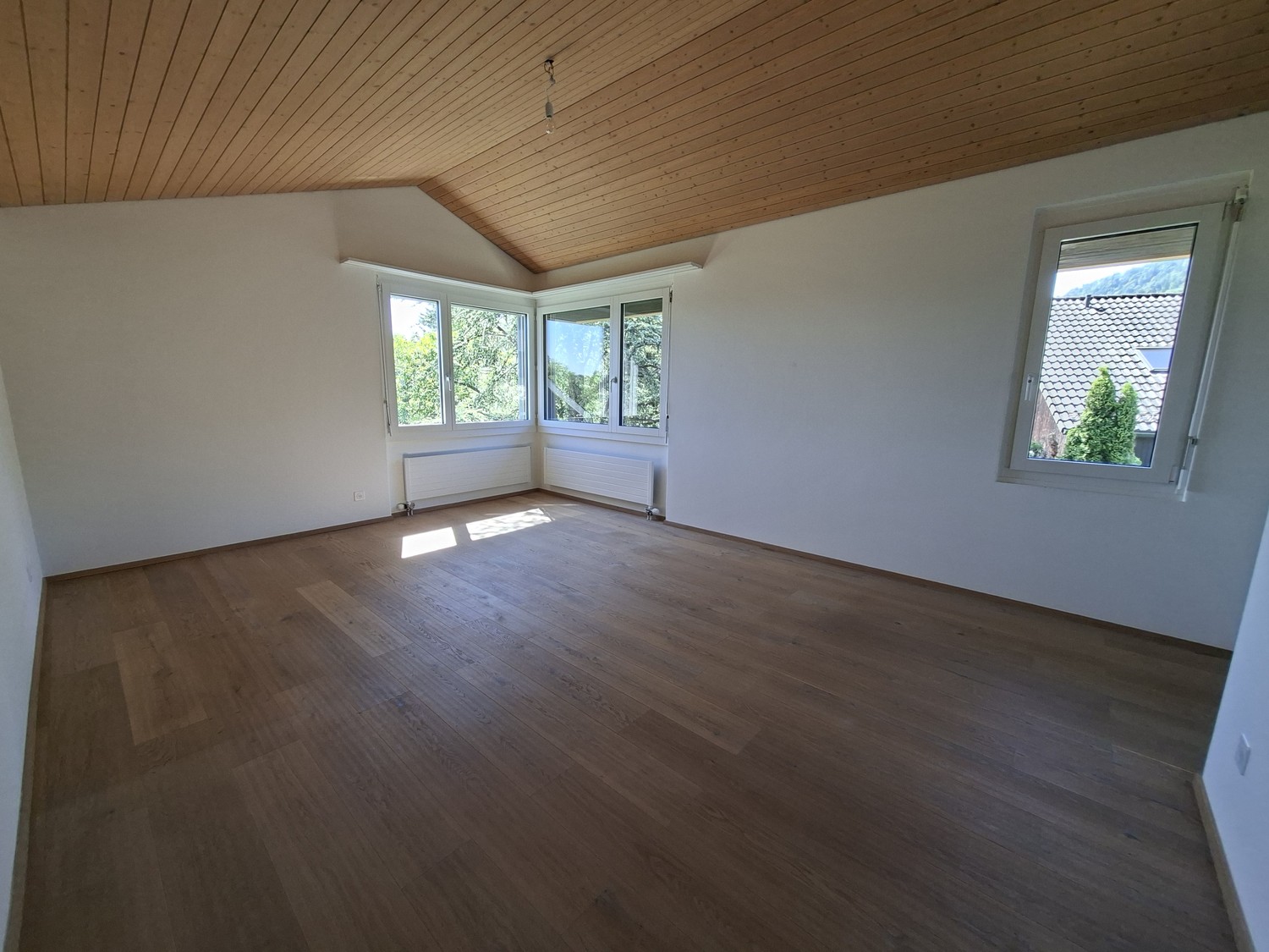 6 rooms single house