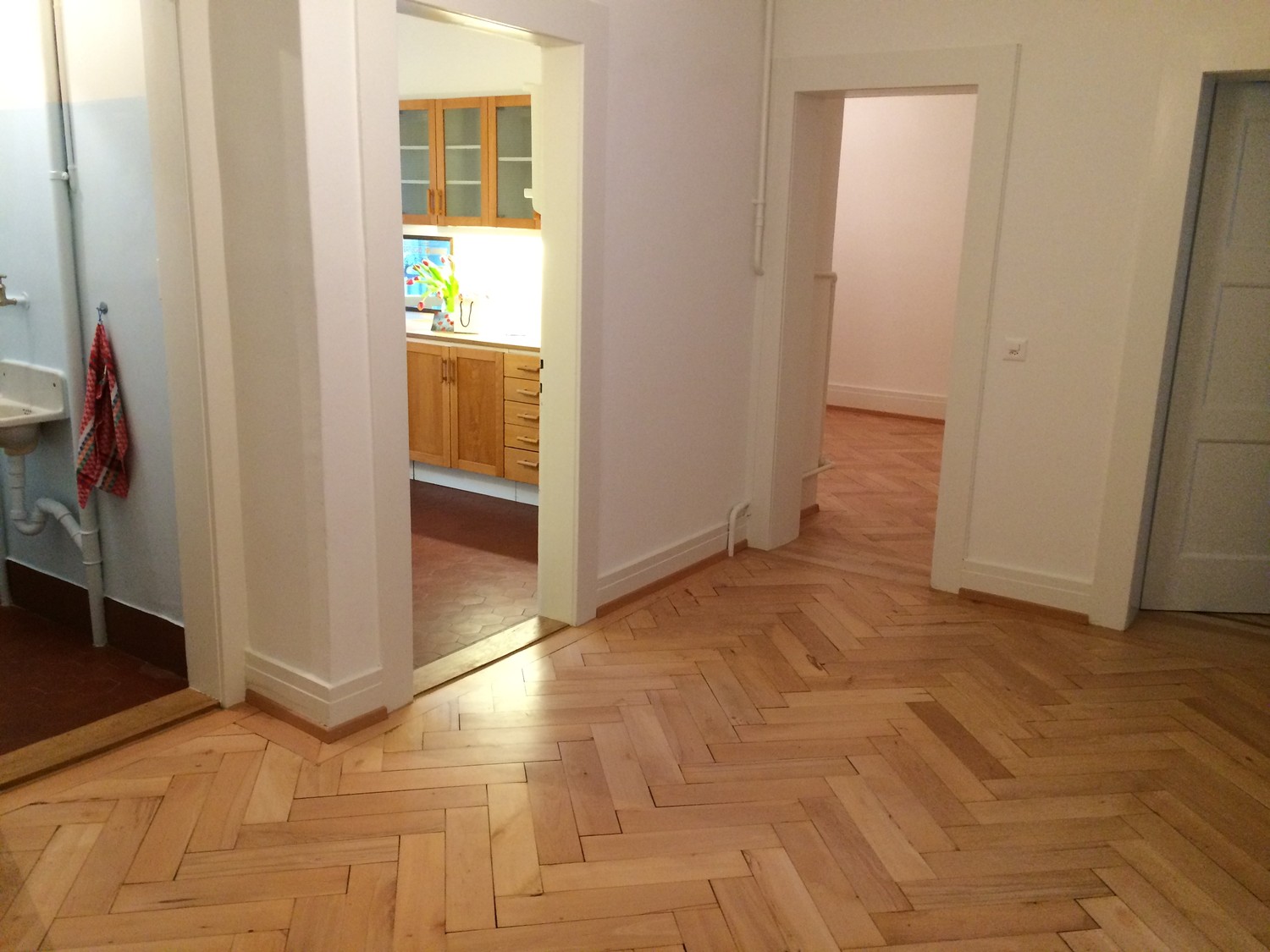 5 rooms apartment