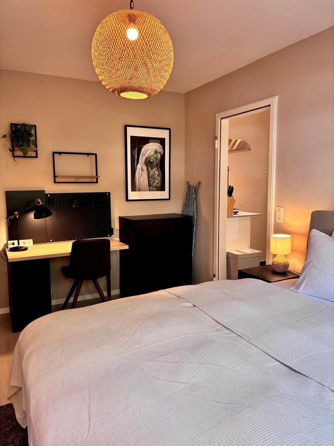 1 room furnished flat, photo 1 of 10