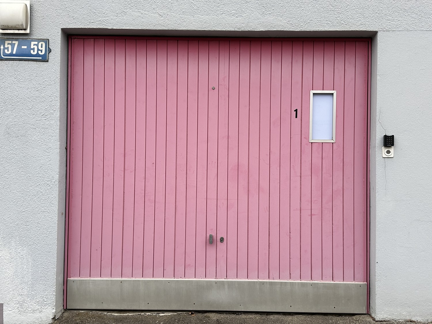 30m² underground slot