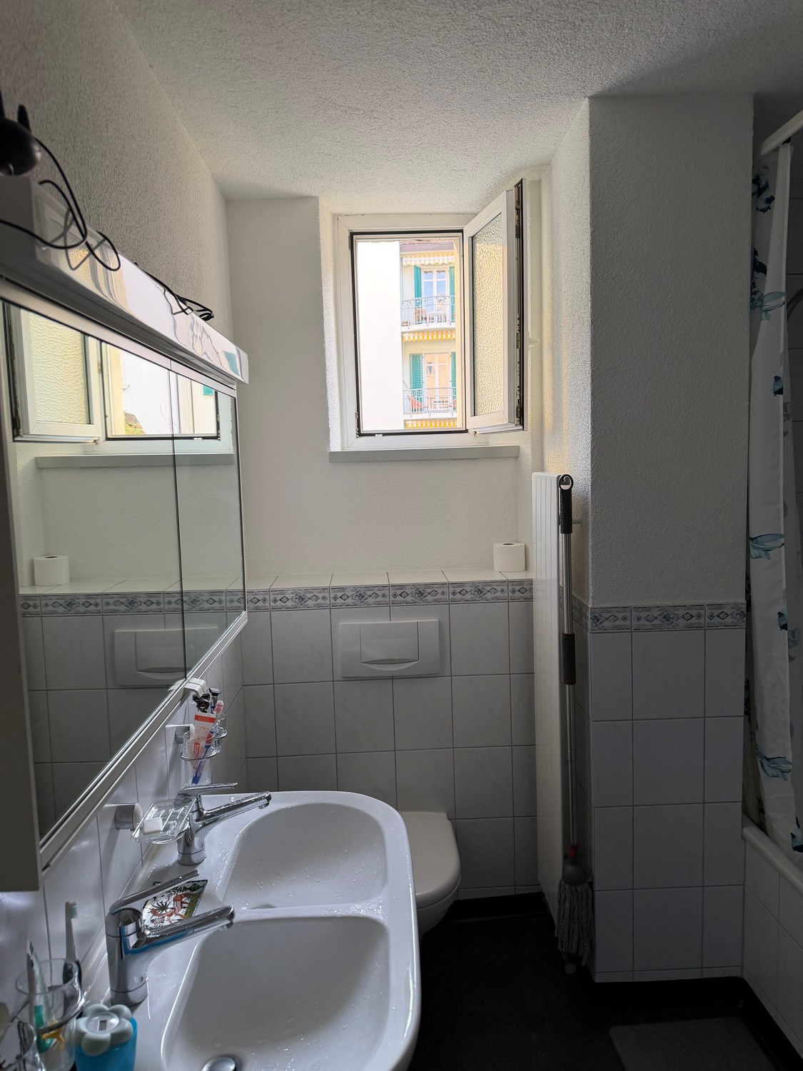 4 rooms apartment, photo 1 of 9