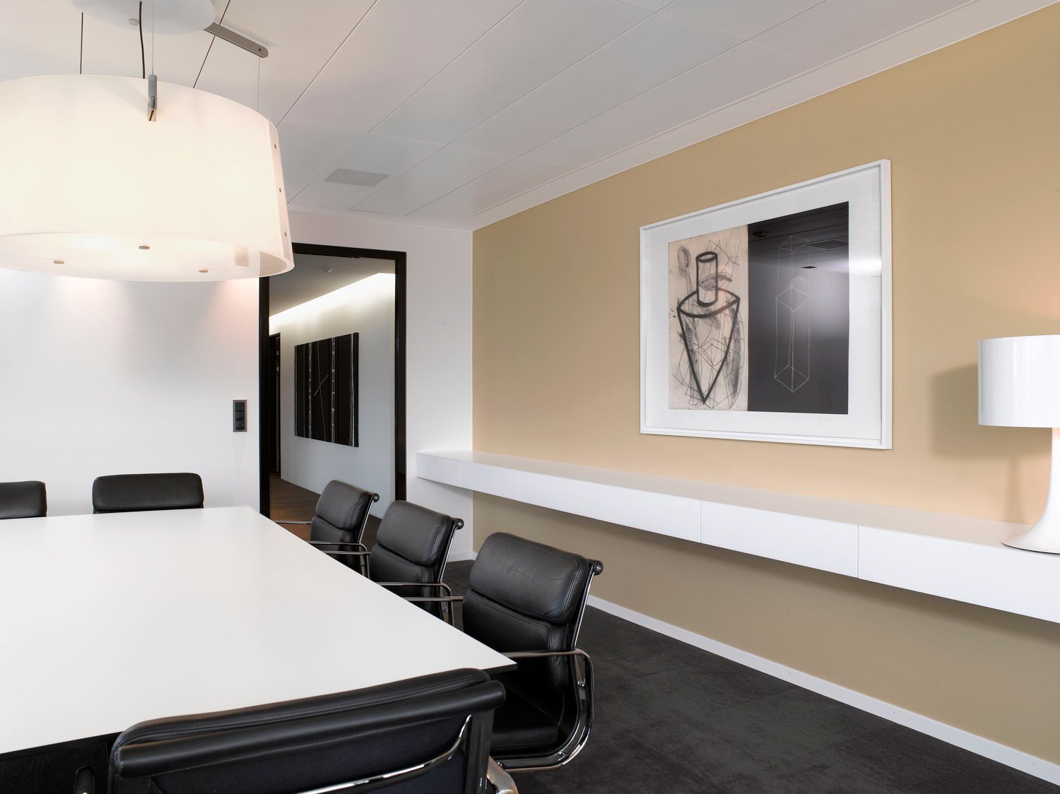 1700m² office