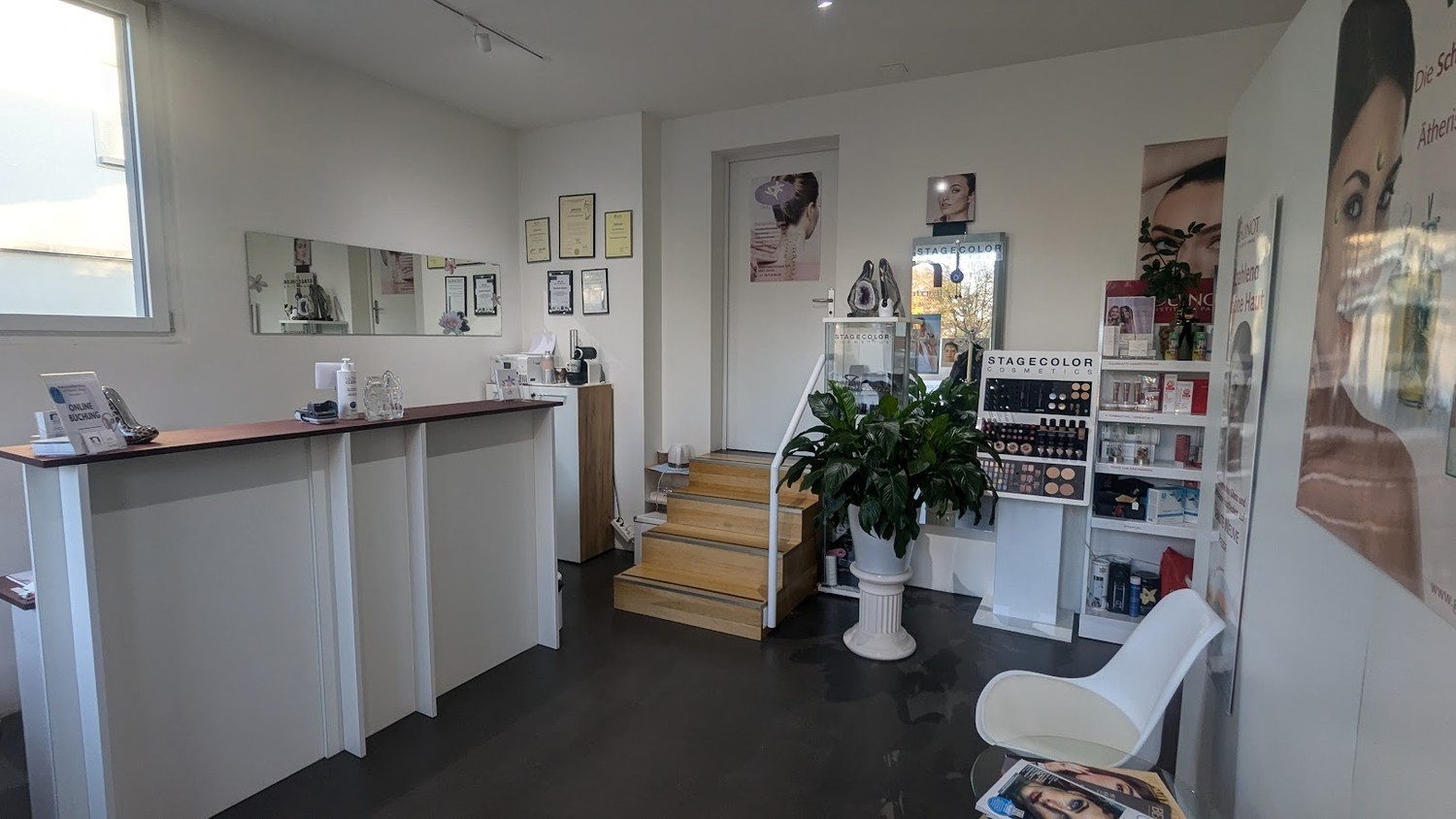 12m² commercial