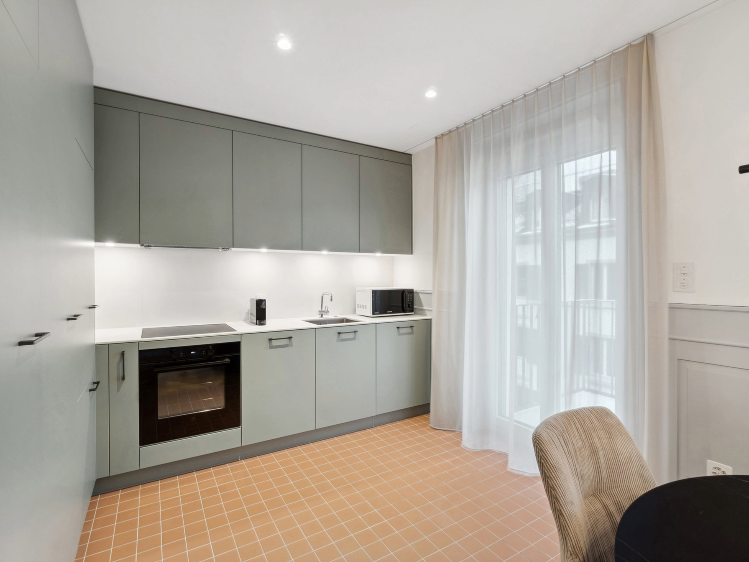 2 ½ rooms furnished flat