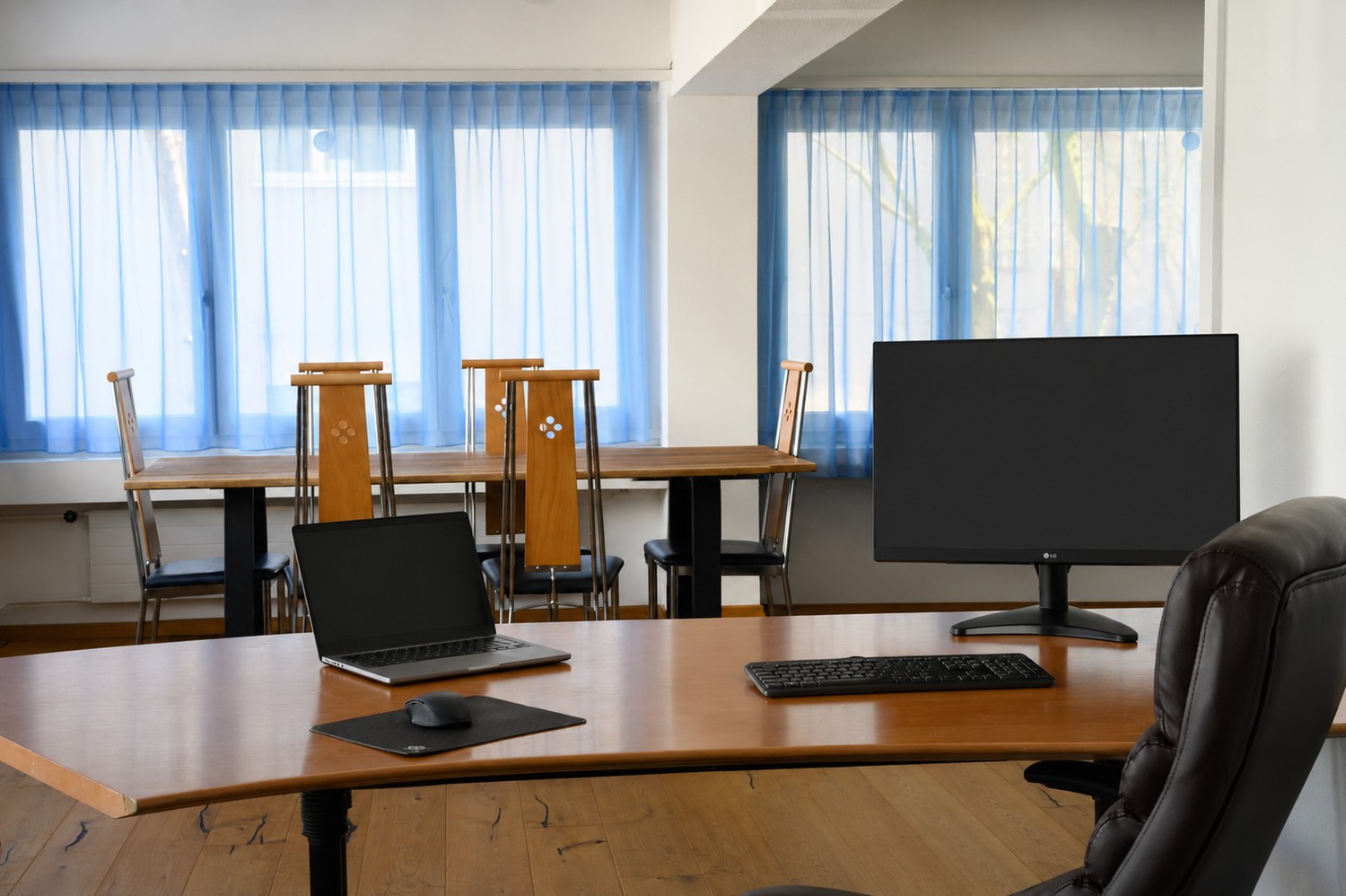 20m² office