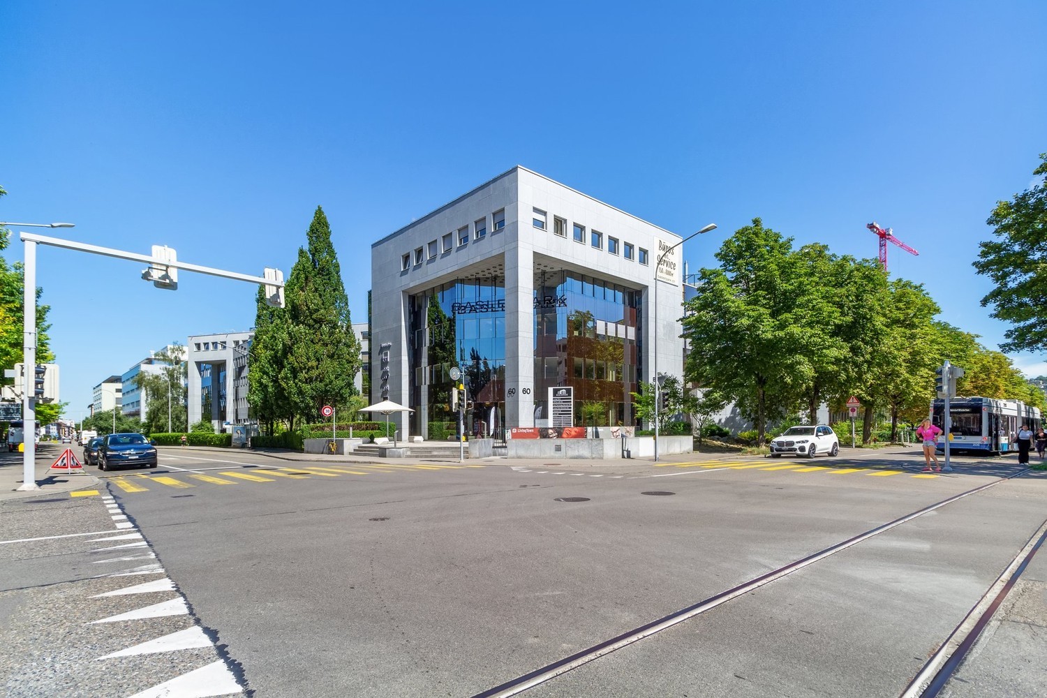Bureau de 192m²