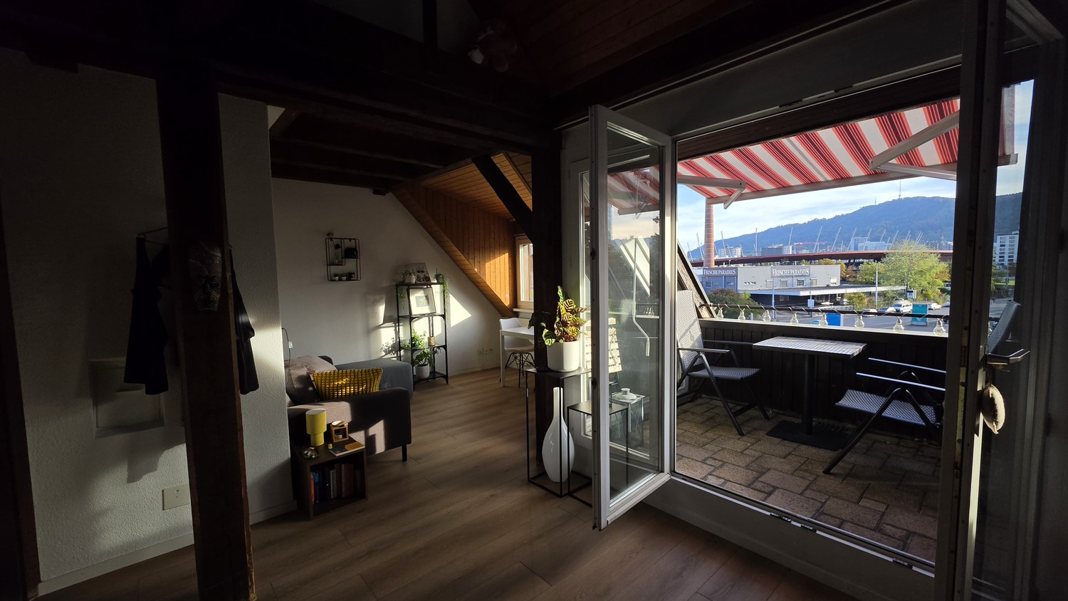 3 rooms apartment, photo 2 of 6