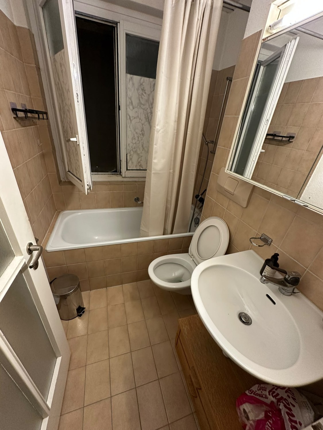 3 ½ rooms apartment, photo 1 of 8