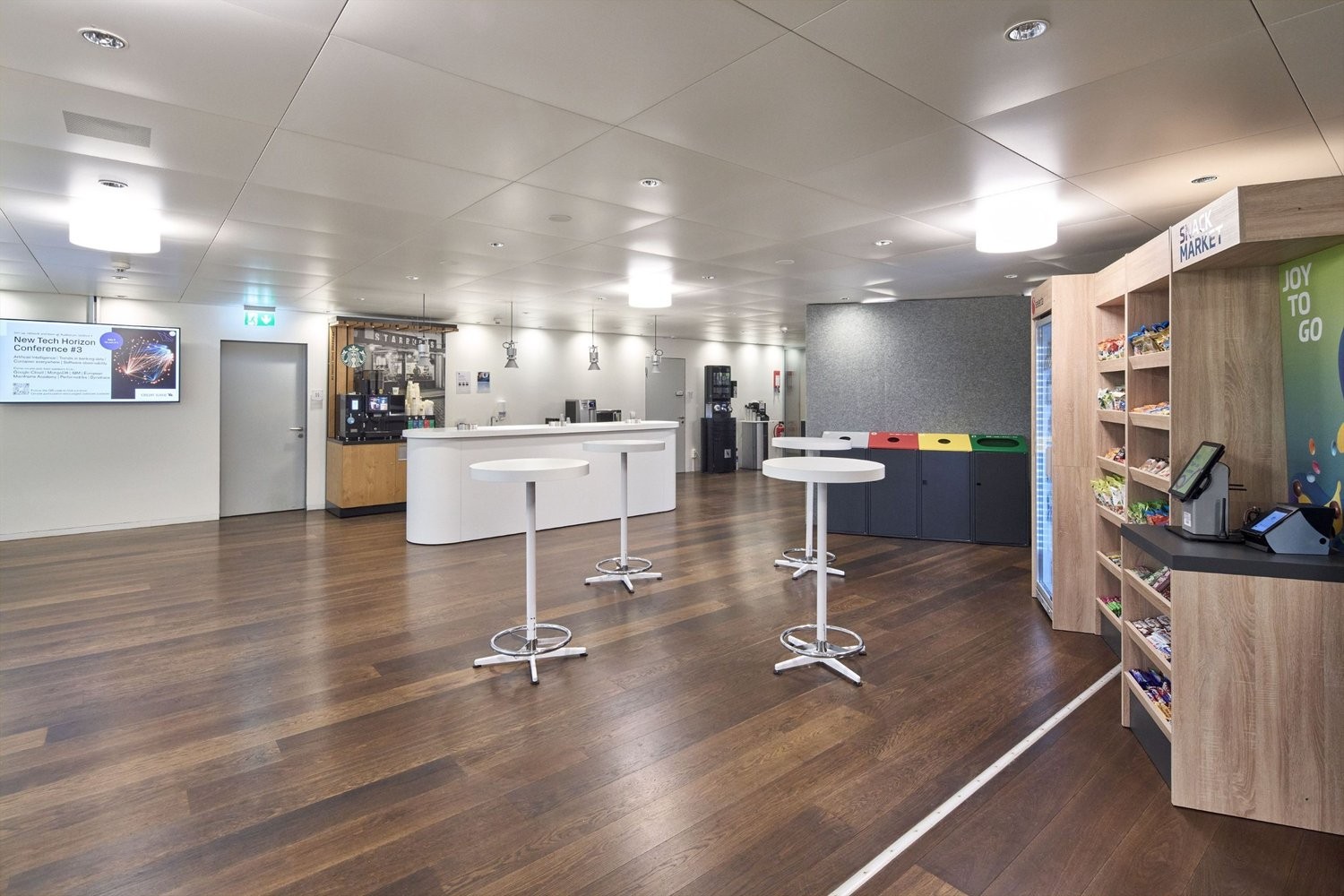 6500m² office