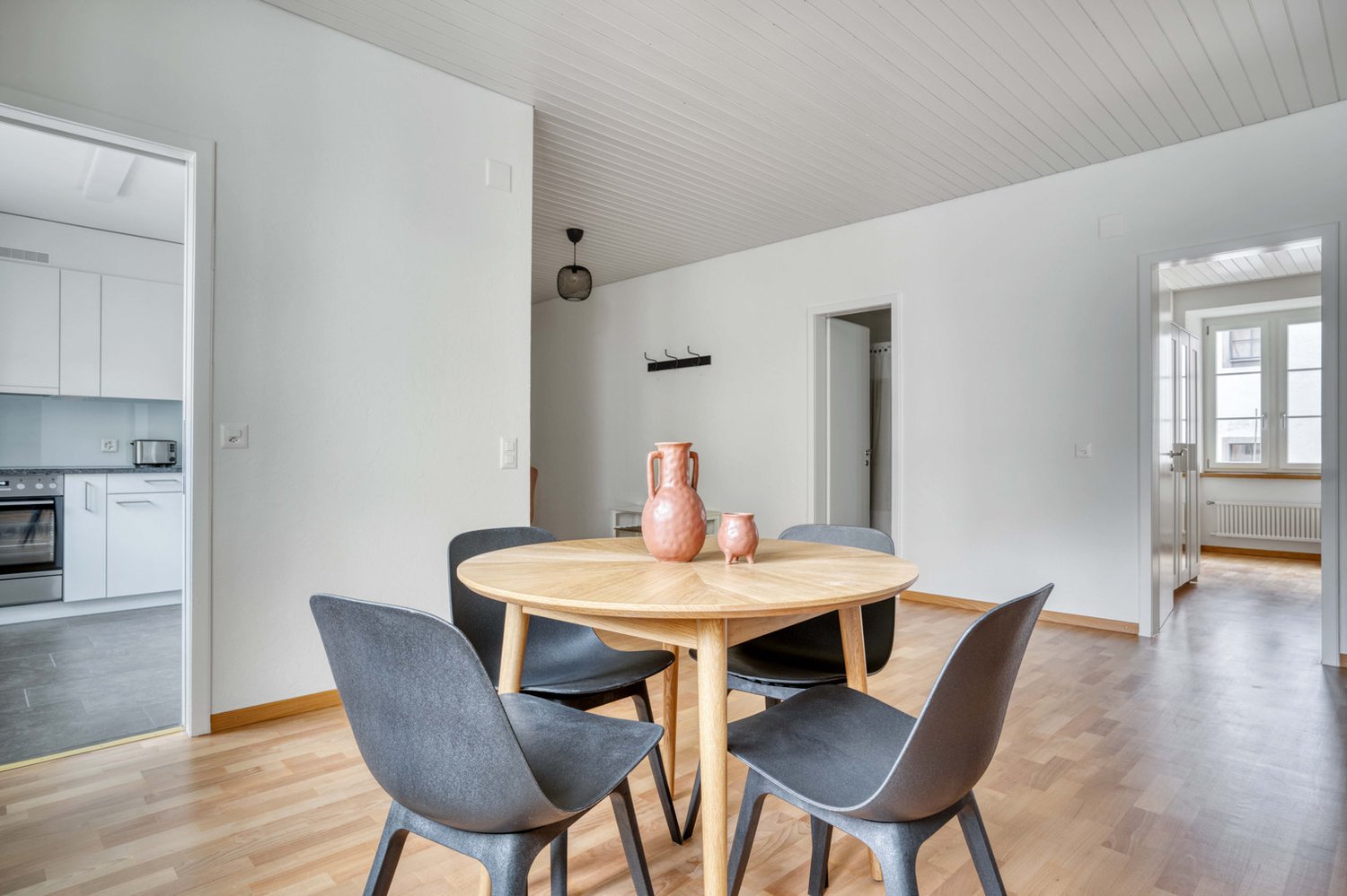 2 rooms furnished flat