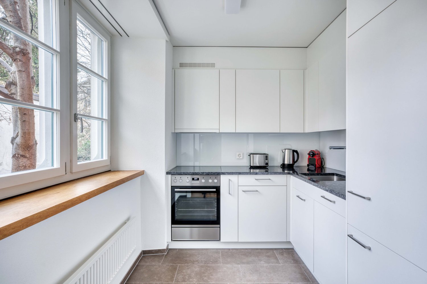 2 rooms furnished flat