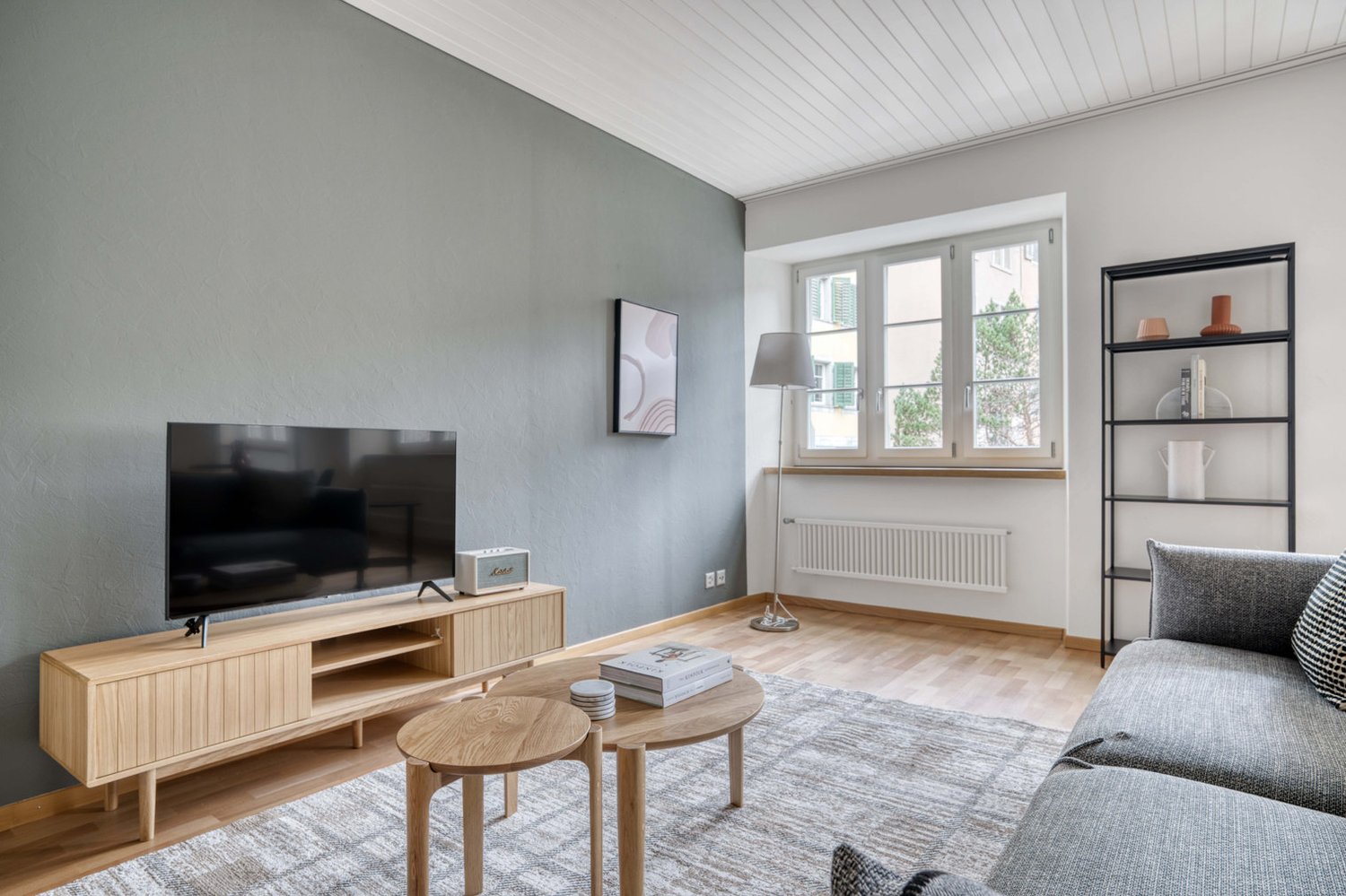 2 rooms furnished flat