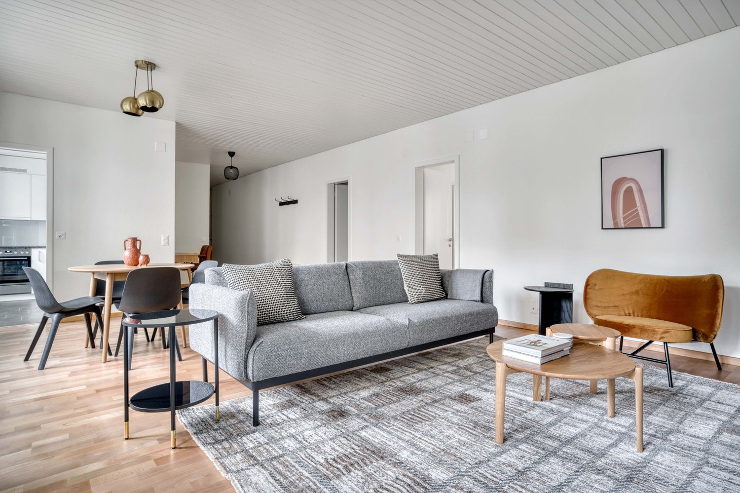 2 rooms furnished flat