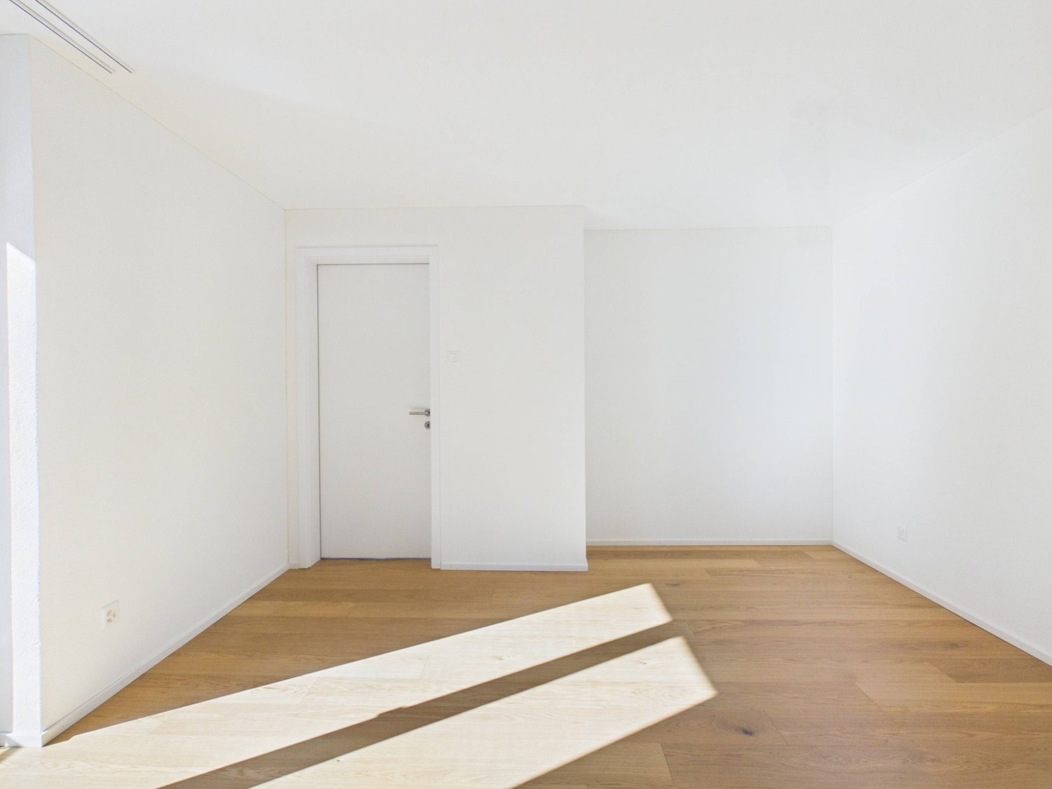 1 room studio, photo 3 of 10