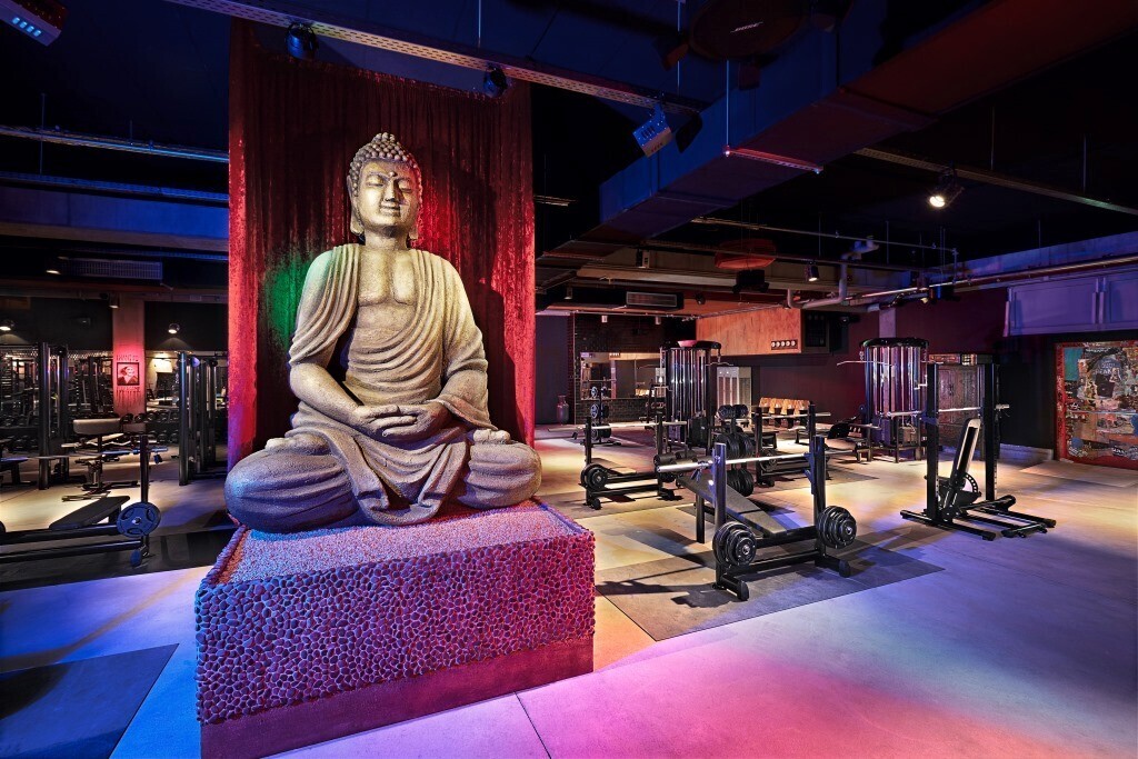 471m² office