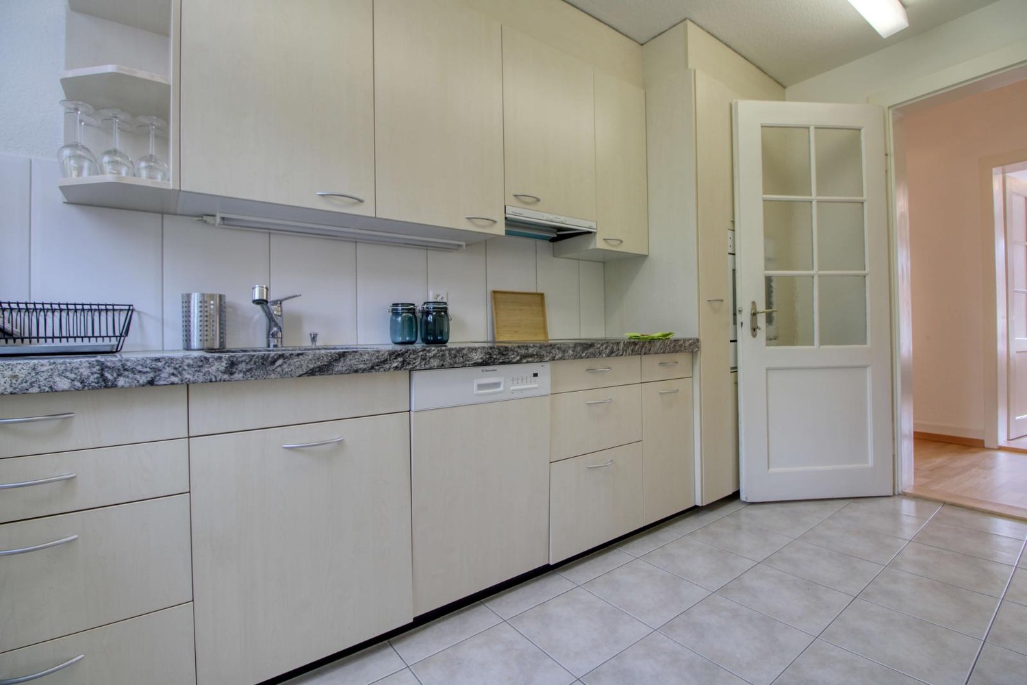 Room in a shared flat, photo 1 of 4
