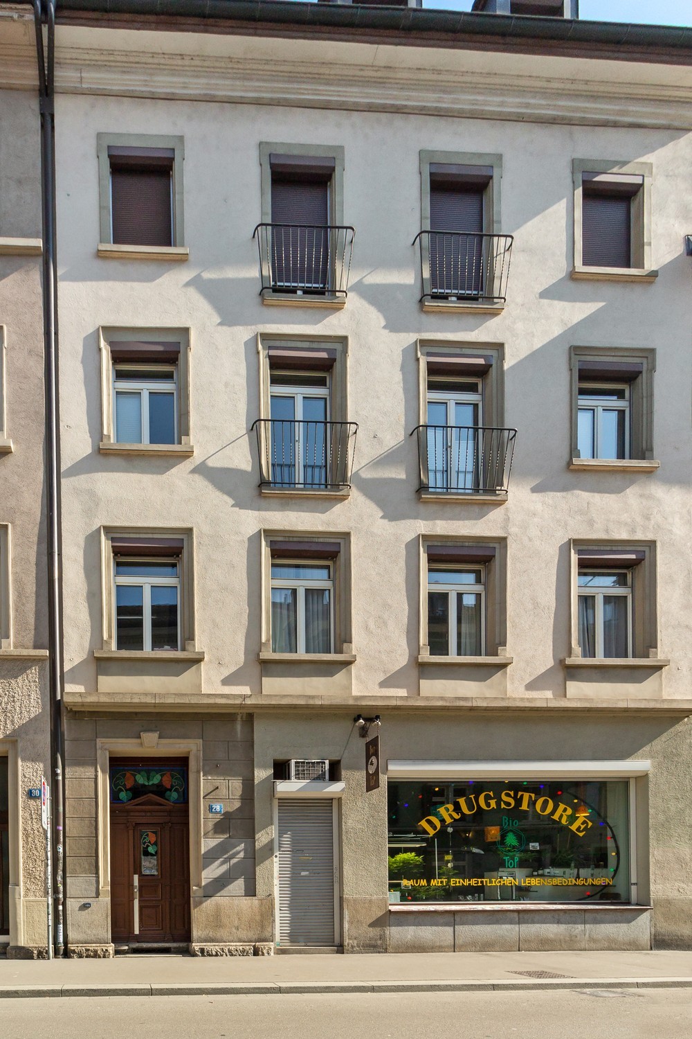 138m² office