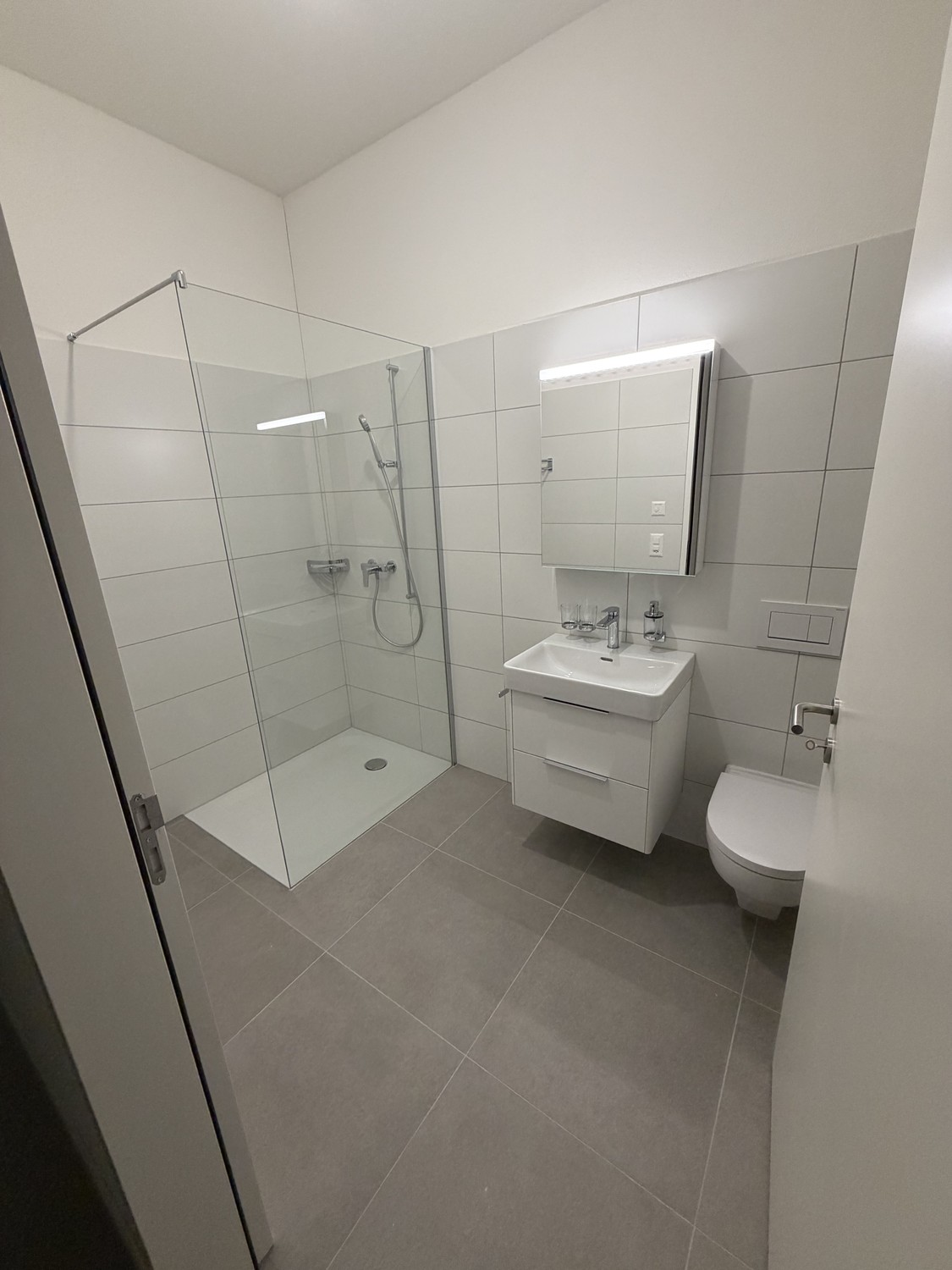 2 room apartment, photo 5 of 6