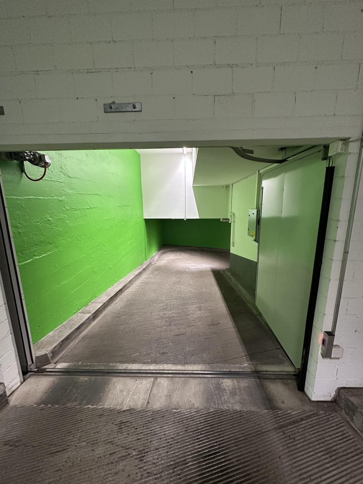 Open slot