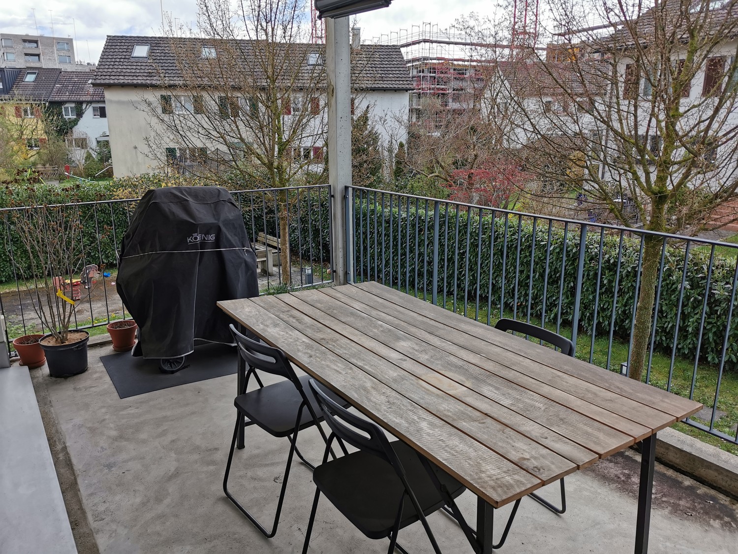 Furnished 3.5-room apartment for sublet in Zurich Schwamendingen–Stettbach