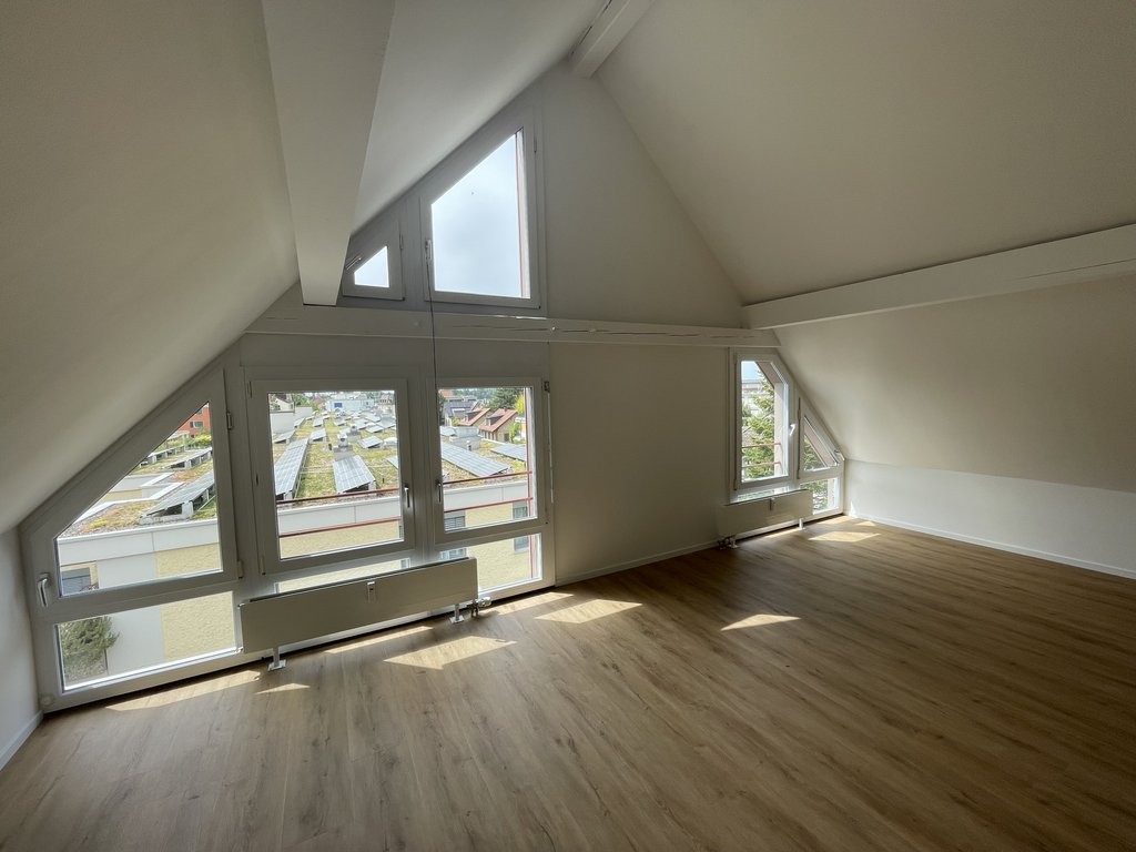 12m² commercial