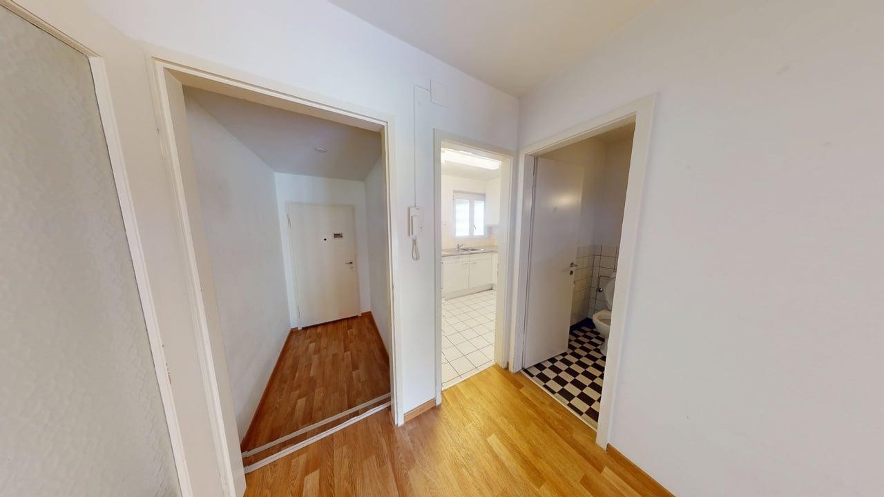 2 rooms apartment, photo 8 of 9